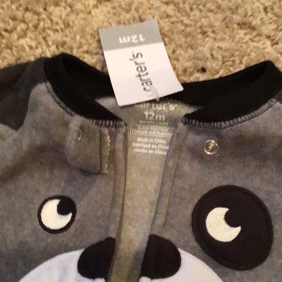 Carter’s pajamas 12m - Picture 5 of 6